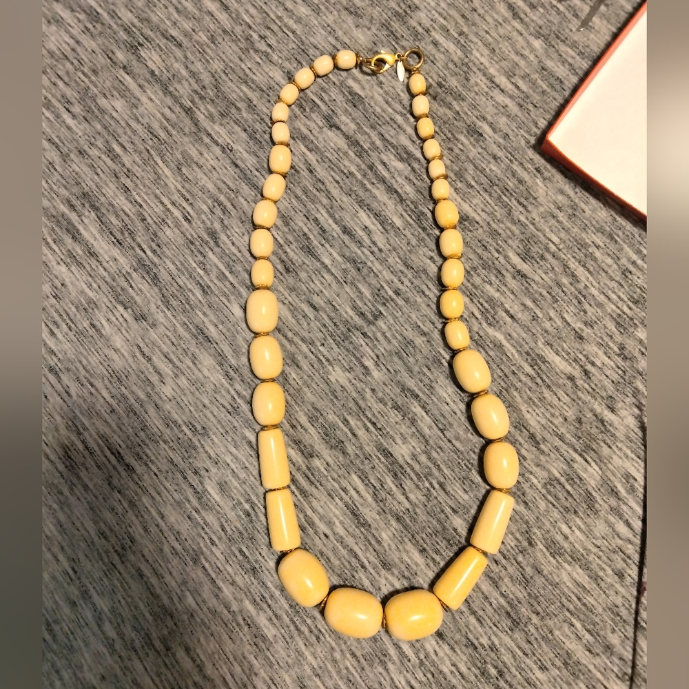 Vintage Ivory Talbots Necklace